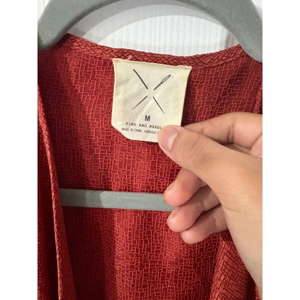 Urban Outfitters Pins & Needles textured cardigan Size Medium - Picture 2 of 3